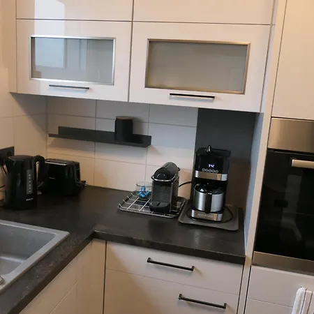 Schoenhier Apartment *