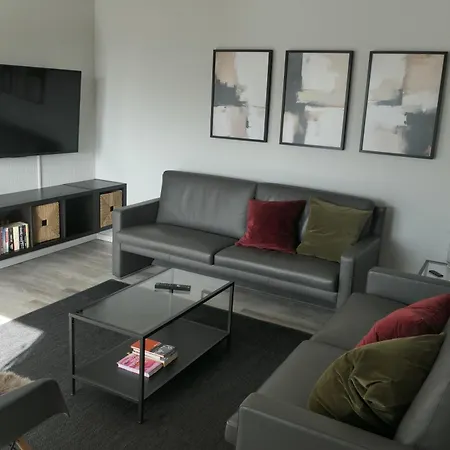 Schoenhier Apartment *