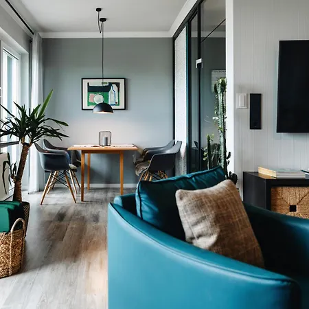 Schoenhier דירה *